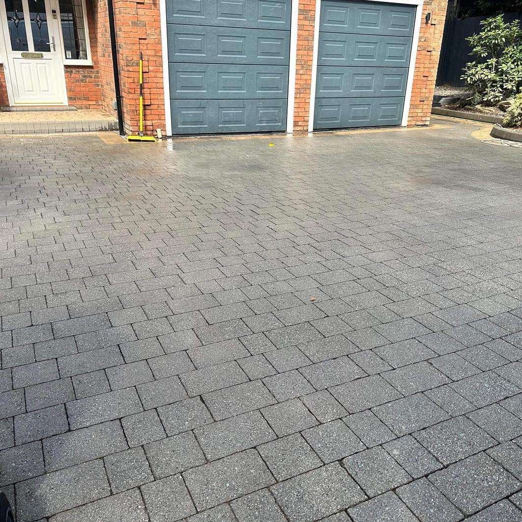 Professional Driveway and Patio Cleaning